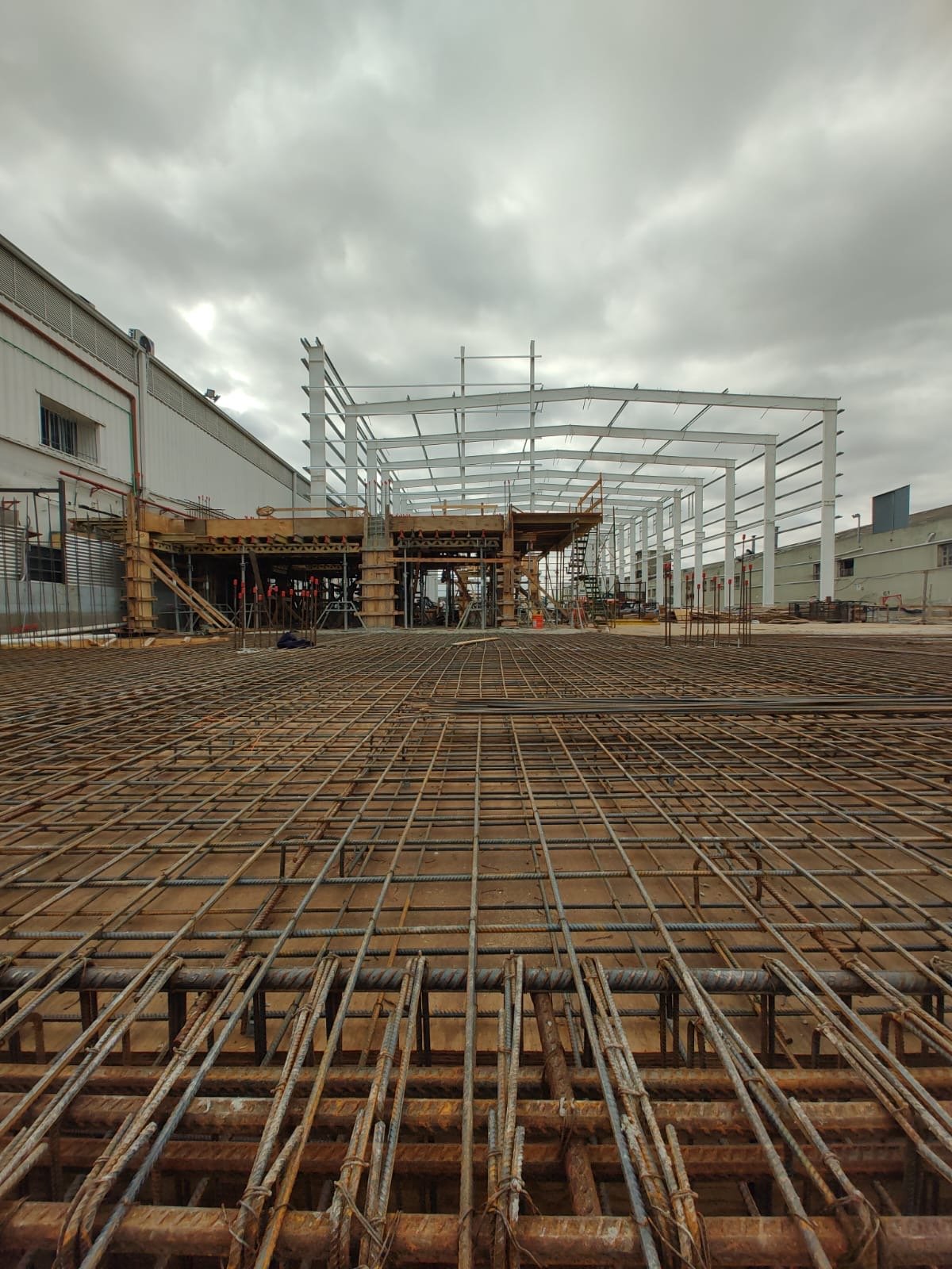 Estructura de hormigón en ejecución